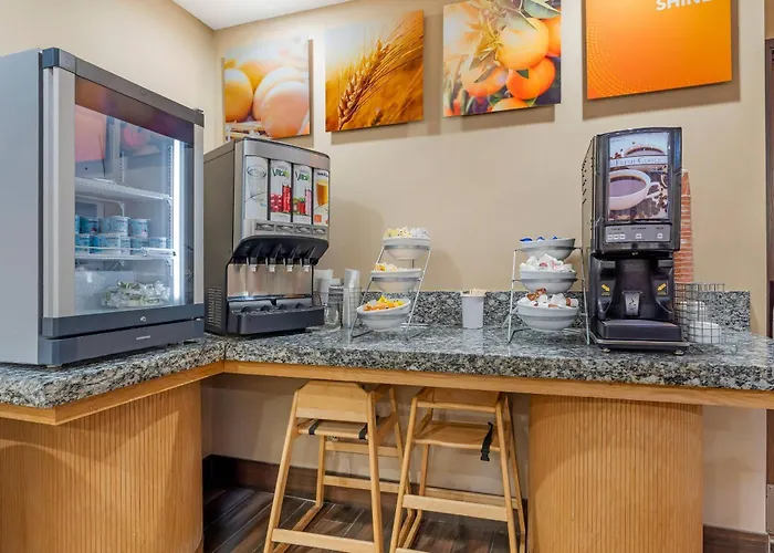 Comfort Suites Monroeville