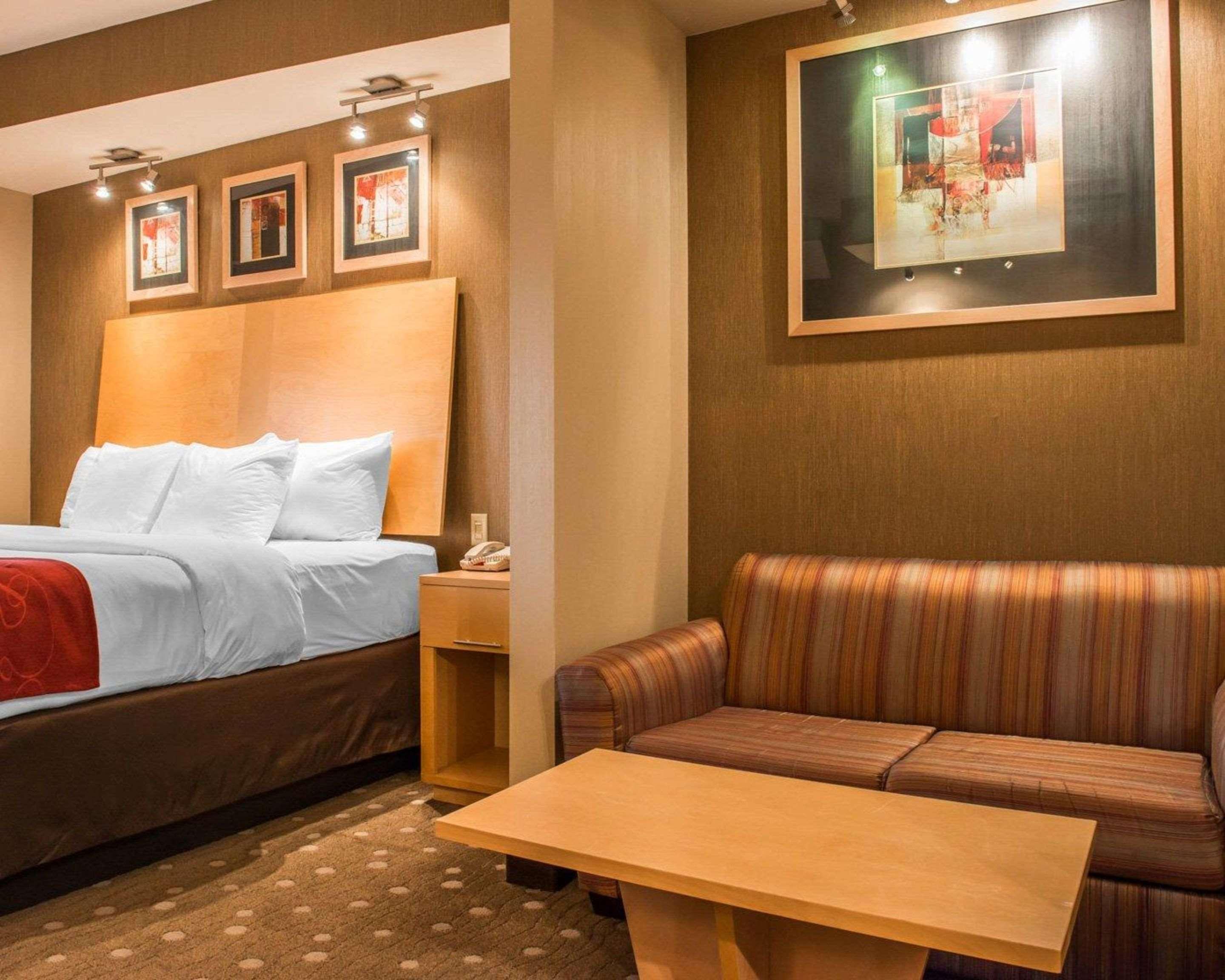 Hotel Comfort Monroeville