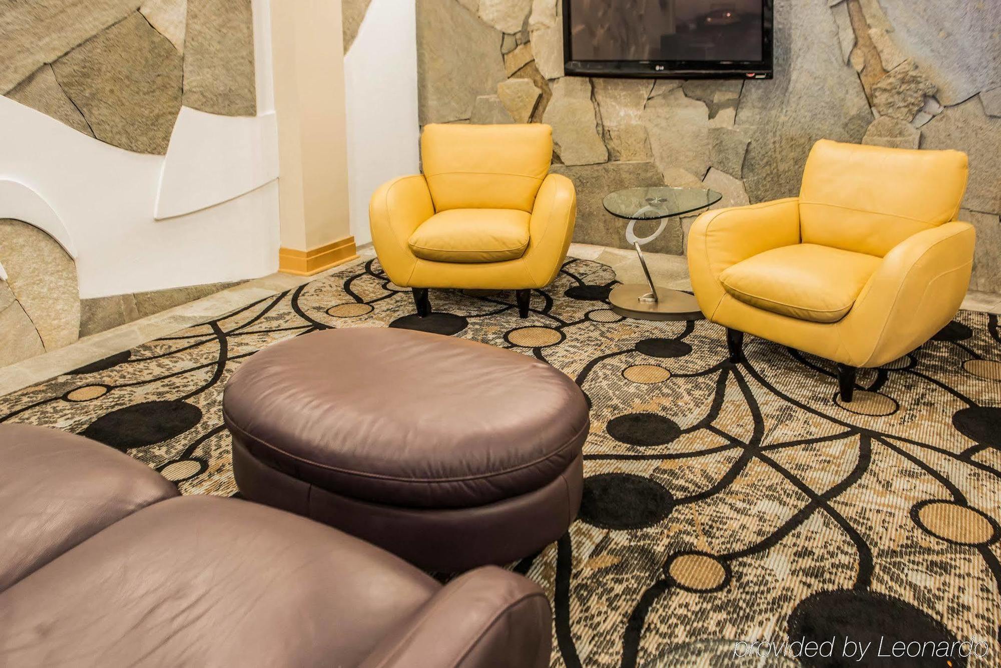 Comfort Hotel Monroeville